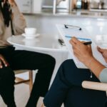 Intrebari si raspunsuri deschise in cadrul unui interviu pentru un job